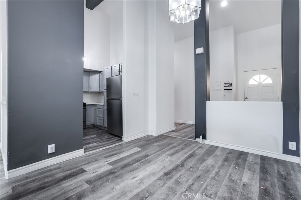 MLS #OC25259369 image #6