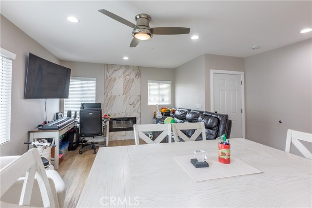 1344 Ximeno Avenue, Long Beach CA: https://media.crmls.org/medias/23337145-2a49-4f41-9c50-8c4a14b4dea0.jpg