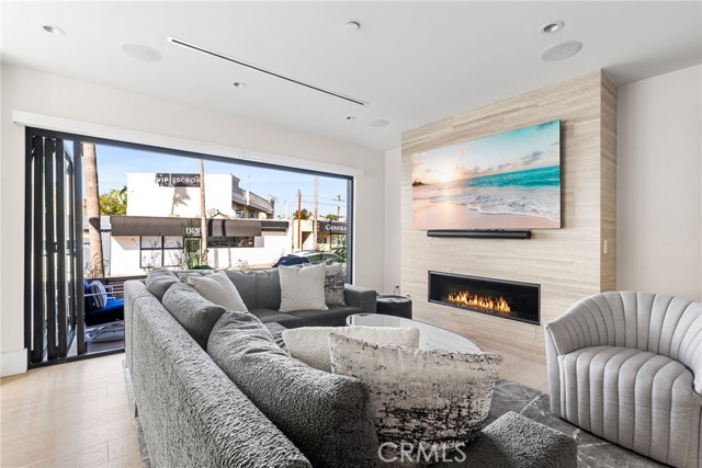 Detail Gallery Image 23 of 40 For 612 Goldenrod Ave, Corona Del Mar,  CA 92625 - 3 Beds | 4 Baths