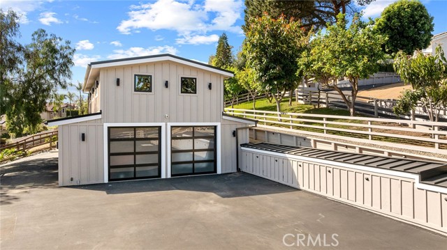 Image 31 of 47 For 24852 Buckboard Lane