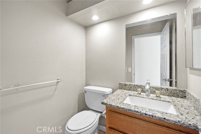 Detail Gallery Image 20 of 28 For 429 S Hill St, Orange,  CA 92869 - 3 Beds | 2/1 Baths