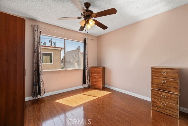 14287 Foothill Blvd, 31 photo 7