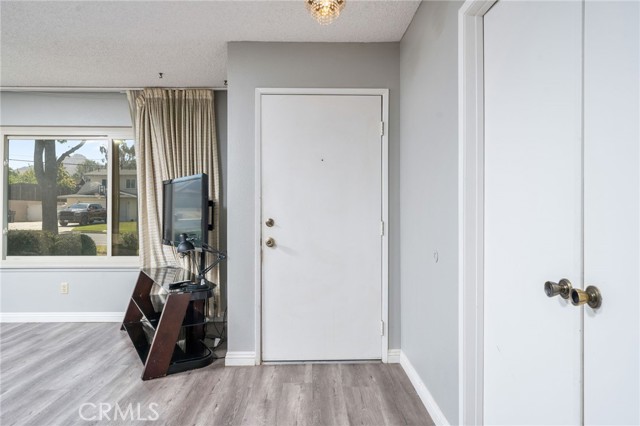 Image 4 of 44 For 22586 Main Street