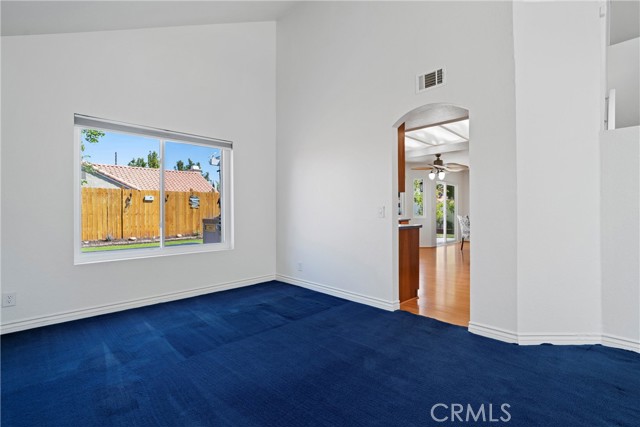 1605 Kings Road, Palmdale CA: https://media.crmls.org/medias/23367447-a3be-4a87-a982-71ada0051fcb.jpg