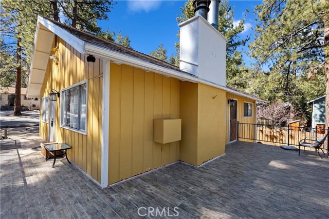 Detail Gallery Image 6 of 32 For 990 Lark Rd, Wrightwood,  CA 92397 - 3 Beds | 2 Baths