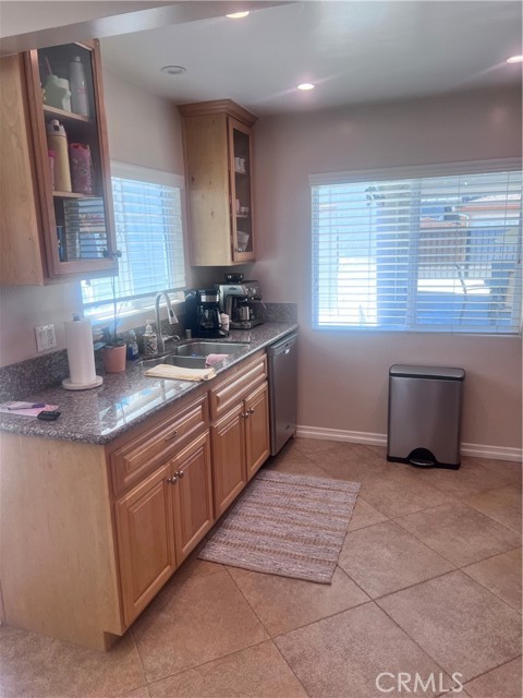 1474 W 1st Street, San Pedro CA: https://media.crmls.org/medias/233901c3-d1d1-4c65-8d7a-8bebc510ec51.jpg
