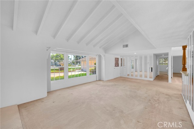 3321 Orangewood Avenue, Los Alamitos CA: https://media.crmls.org/medias/233902fa-d630-4b11-a17f-ffa399eee243.jpg