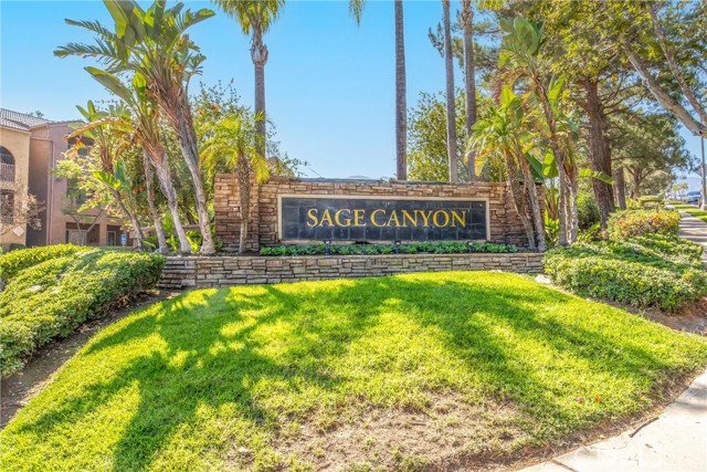 Detail Gallery Image 8 of 42 For 2500 San Gabriel #202,  Corona,  CA 92882 - 1 Beds | 1 Baths