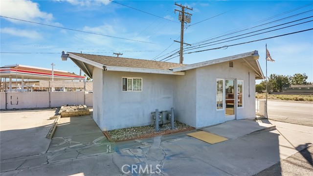 16072 Arrow Boulevard, Fontana, California 92335, ,Commercial Sale,For Sale,16072 Arrow Boulevard,CRCV22244175