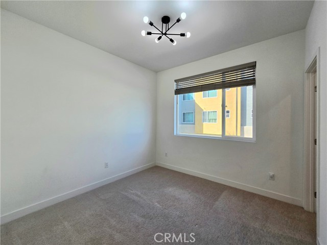 Detail Gallery Image 22 of 26 For 18 E Sunset, Long Beach,  CA 90805 - 3 Beds | 3 Baths