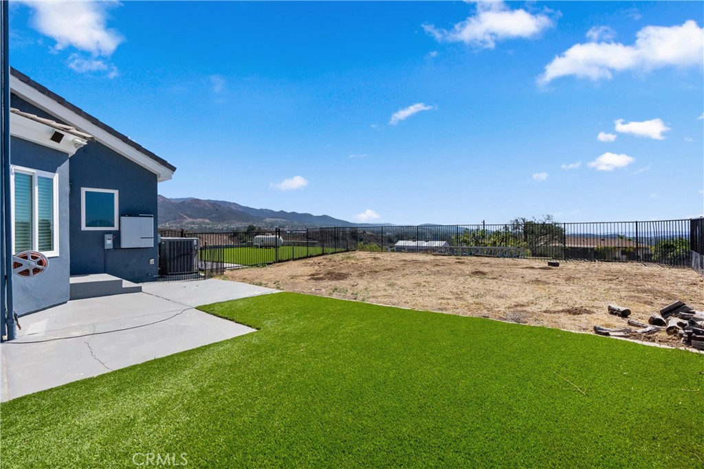 233a0637 04fe 4f19 9258 3f12bddc2711