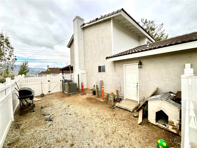 Detail Gallery Image 7 of 46 For 1078 W King St, Banning,  CA 92220 - 3 Beds | 2/1 Baths