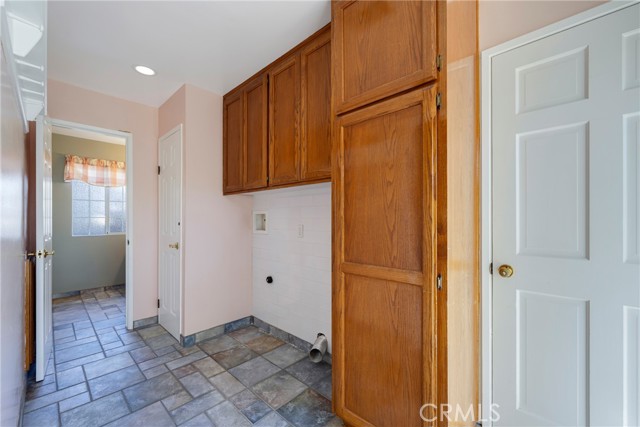 Detail Gallery Image 56 of 72 For 3080 W Glen Holly Dr, Anaheim,  CA 92804 - 5 Beds | 3/1 Baths