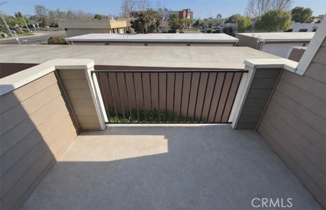Detail Gallery Image 11 of 22 For 2409 Country, Santa Maria,  CA 93455 - 2 Beds | 2 Baths