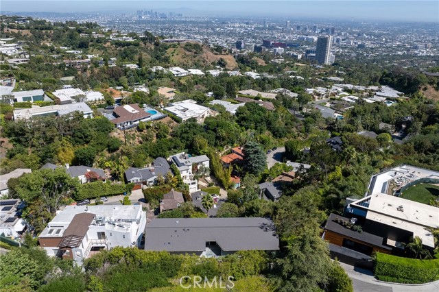 Detail Gallery Image 30 of 35 For 9336 Lloydcrest Dr, Beverly Hills,  CA 90210 - 3 Beds | 2 Baths