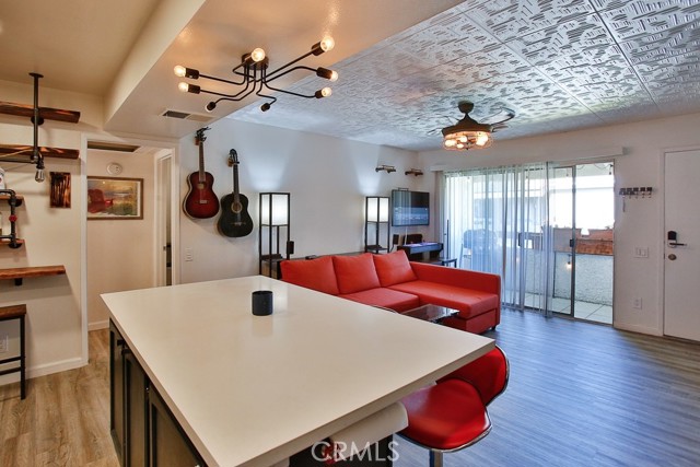 Detail Gallery Image 8 of 34 For 2829 S Fairview St #B,  Santa Ana,  CA 92704 - 2 Beds | 2 Baths