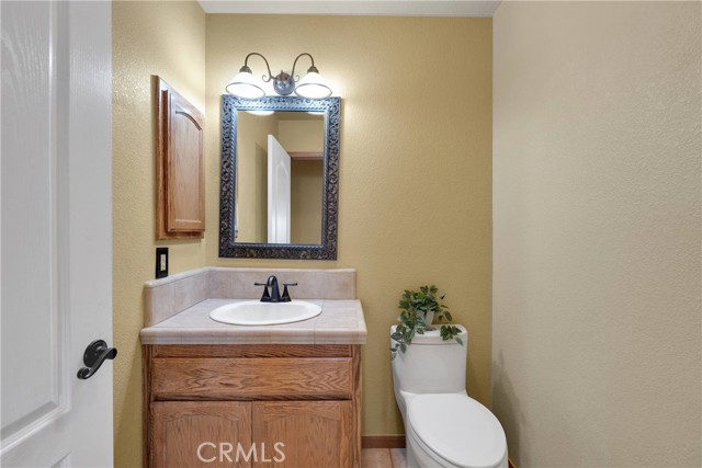 Detail Gallery Image 26 of 69 For 19501 Kinai Rd, Apple Valley,  CA 92307 - 4 Beds | 2/1 Baths
