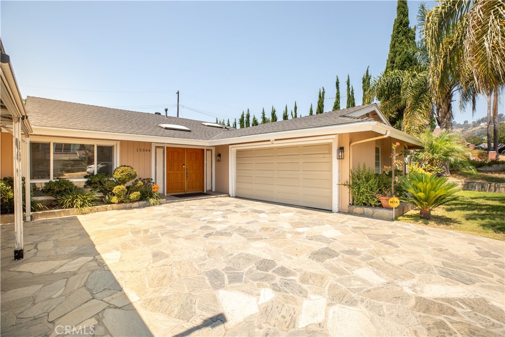 15344 Pintura Drive