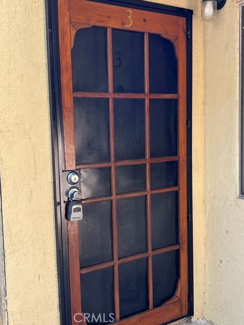 767 Freeman Avenue, Long Beach CA: https://media.crmls.org/medias/23407bec-8301-49de-9749-7b86d2b47595.jpg