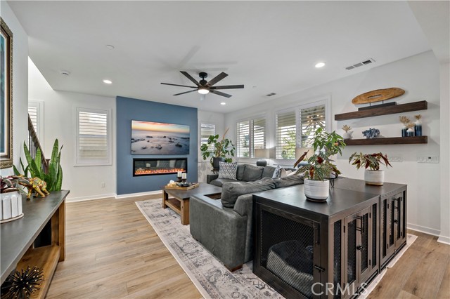 32230 Penstemon Way, Temecula CA: https://media.crmls.org/medias/2341407b-cc9a-49f3-8935-13038f8cecf1.jpg