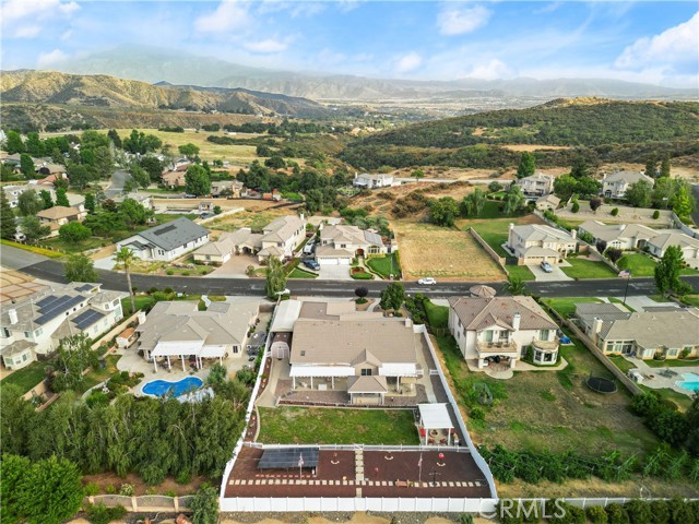 Detail Gallery Image 10 of 53 For 38256 Wild Poppy Ln, Yucaipa,  CA 92399 - 4 Beds | 3 Baths