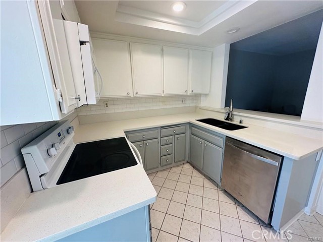 Detail Gallery Image 11 of 37 For 136 Briarwood #50,  Irvine,  CA 92604 - 3 Beds | 2/1 Baths