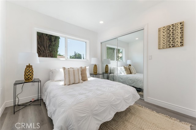 Detail Gallery Image 9 of 21 For 11912 Elkwood St, North Hollywood,  CA 91605 - – Beds | – Baths