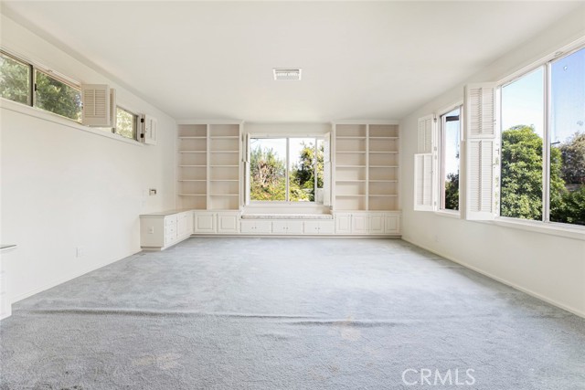 1558 Hillcrest Avenue, Glendale CA: https://media.crmls.org/medias/2342f024-005d-46eb-8d9a-fc71190be0a1.jpg