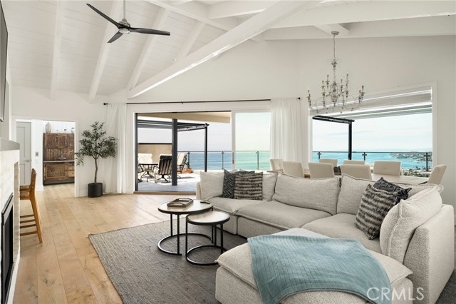 Detail Gallery Image 10 of 22 For 790 Hermosa Way, Laguna Beach,  CA 92651 - 3 Beds | 2/1 Baths