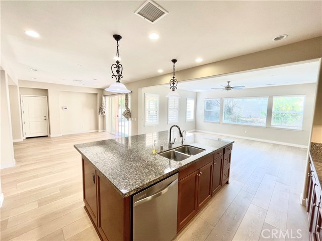 Detail Gallery Image 32 of 46 For 6430 Sheffield Street, Chino,  CA 91710 - 4 Beds | 3/1 Baths