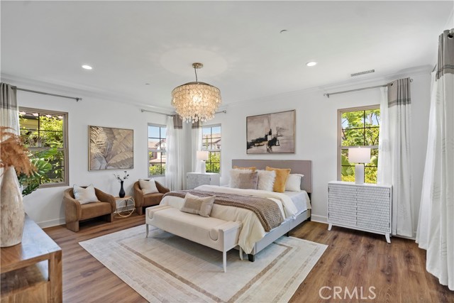 79 Rossmore, Irvine CA: https://media.crmls.org/medias/2343e831-97b9-4c0a-bc25-176941d00bb2.jpg