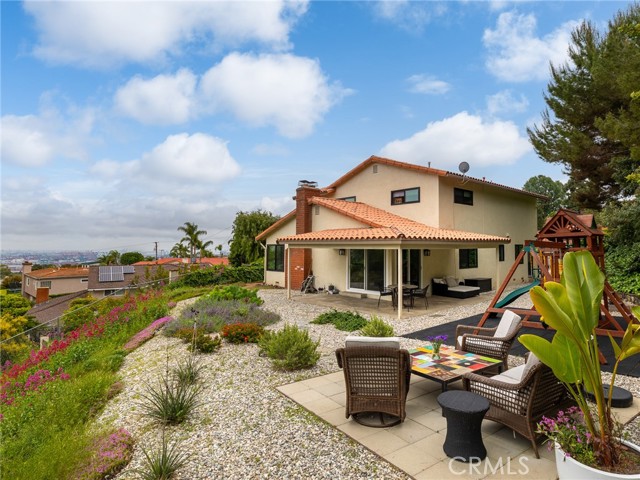 2213 Via Velardo, Rancho Palos Verdes, California 90275, 4 Bedrooms Bedrooms, ,3 BathroomsBathrooms,Single Family Residence,For Sale,Via Velardo,PV24082205