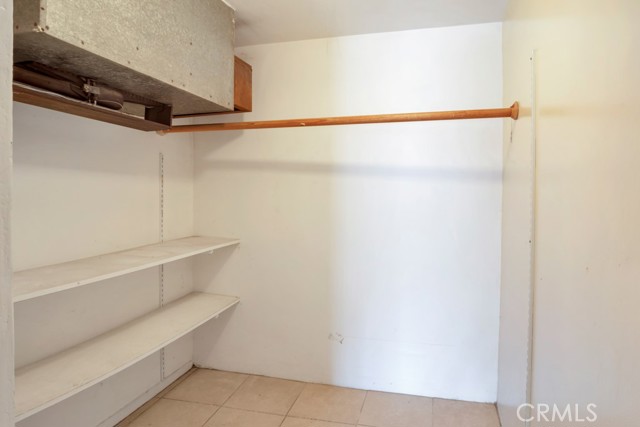 2052 N Alvarado N Street, Los Angeles CA: https://media.crmls.org/medias/234594ad-c432-4d63-906d-c7574439360f.jpg