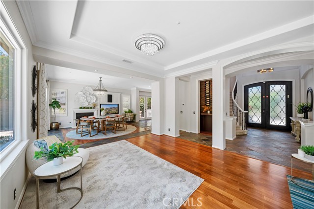 18642 Topanga Canyon Road, Silverado CA: https://media.crmls.org/medias/2345e2af-91f3-4077-8ab7-fc59397772b7.jpg