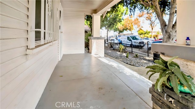 Detail Gallery Image 14 of 26 For 1201 Olive Ave, Long Beach,  CA 90813 - – Beds | – Baths