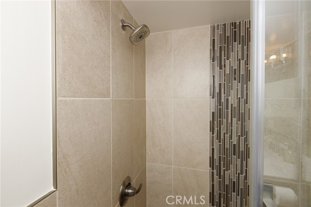 1370 Calgary Drive, Lake Arrowhead CA: https://media.crmls.org/medias/2346745d-0b9e-4ebc-8430-4dd0864d17f5.jpg