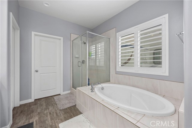 Detail Gallery Image 10 of 24 For 15036 Pinion Ct, Bakersfield,  CA 93314 - 3 Beds | 2 Baths