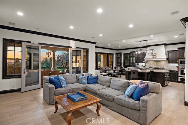 Detail Gallery Image 23 of 69 For 2 Galaxy Isle, Ladera Ranch,  CA 92694 - 5 Beds | 5/1 Baths