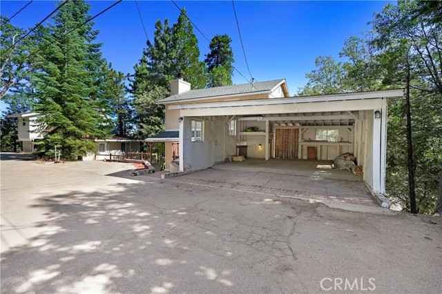 Detail Gallery Image 2 of 27 For 27644 Oak Knoll Dr, Lake Arrowhead,  CA 92326 - 4 Beds | 3/1 Baths