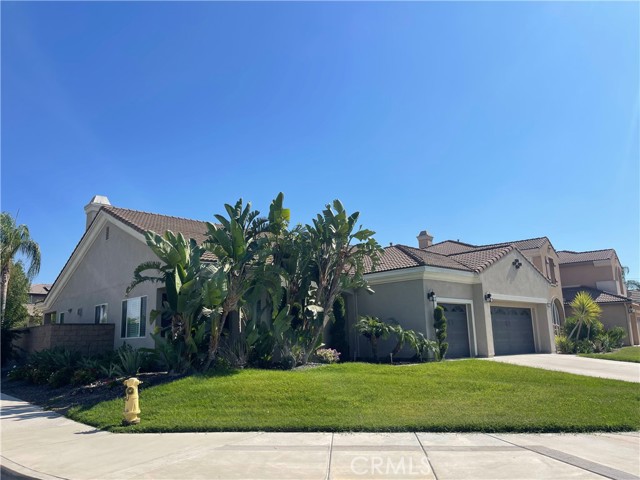 Detail Gallery Image 3 of 27 For 6930 Boulder Creek Dr, Corona,  CA 92880 - 4 Beds | 2 Baths