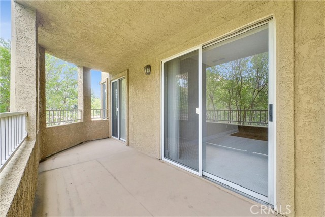 Detail Gallery Image 16 of 26 For 2450 San Gabriel, Corona,  CA 92882 - 2 Beds | 2 Baths