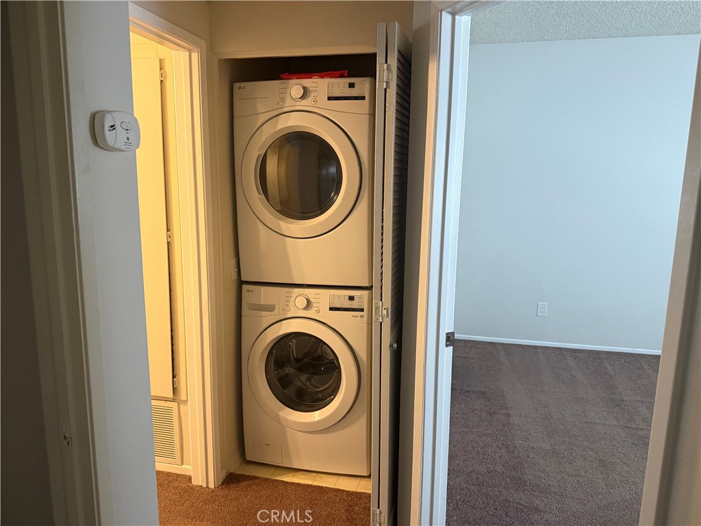 https://media.crmls.org/medias/234958c1-73ef-45d2-9159-7634918c3e2b.jpg?preset=X-Large