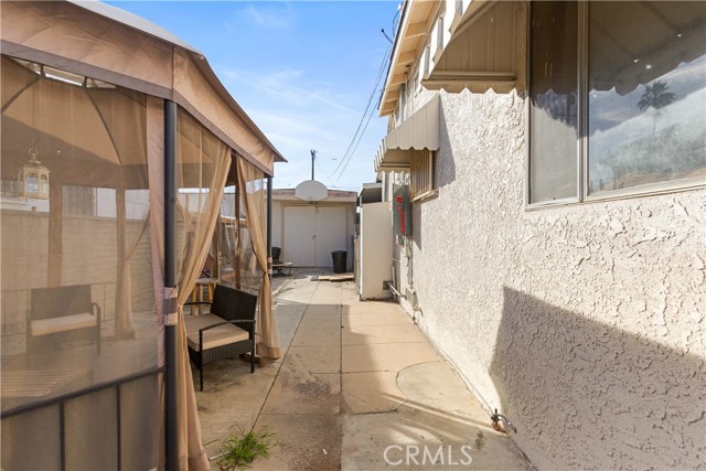 Detail Gallery Image 21 of 23 For 2037 S 3rd St, Alhambra,  CA 91803 - 3 Beds | 1 Baths
