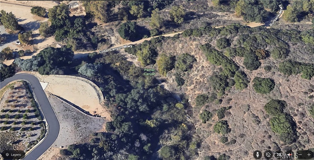 MLS #OC25092911 img 1