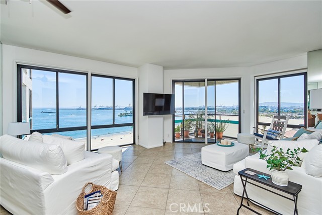 Detail Gallery Image 1 of 31 For 1310 E Ocean Bld #1005,  Long Beach,  CA 90802 - 1 Beds | 1 Baths