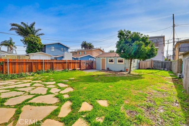 Detail Gallery Image 31 of 39 For 921 W 24th, San Pedro,  CA 90731 - 2 Beds | 1 Baths