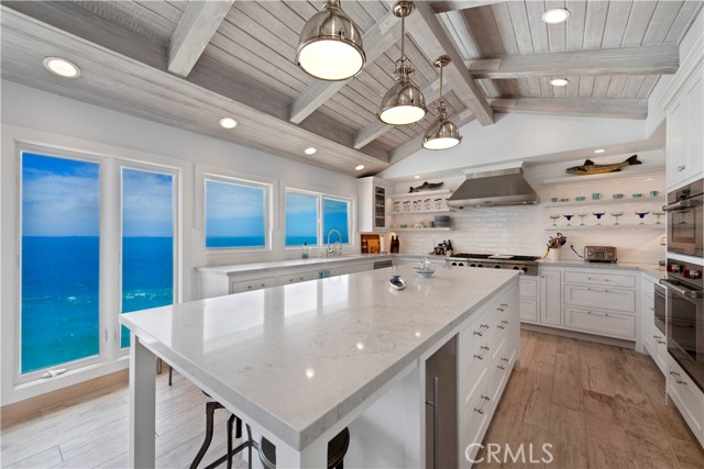 Detail Gallery Image 6 of 20 For 16 N La Senda Dr, Laguna Beach,  CA 92651 - 4 Beds | 3 Baths