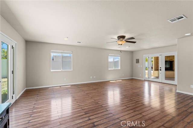 7803 Calle Carrisa Street, Highland CA: https://media.crmls.org/medias/234cdab1-3f1f-4515-b3ca-e46d74605872.jpg