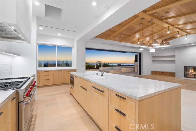 Detail Gallery Image 32 of 34 For 4607 Dorchester Rd, Corona Del Mar,  CA 92625 - 4 Beds | 4/1 Baths