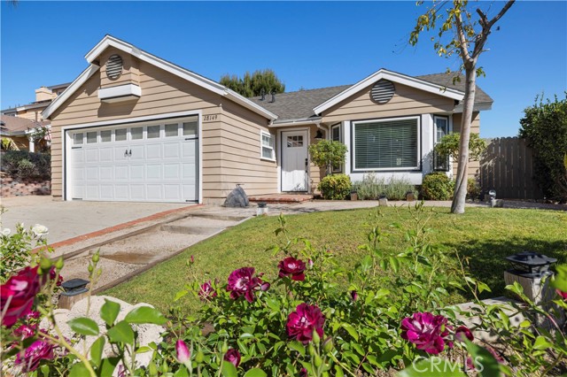 Detail Gallery Image 4 of 36 For 28149 Branch Rd, Castaic,  CA 91384 - 4 Beds | 2 Baths